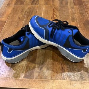 Dr. Comfort Men’s Sneakers Size 9 Extra Wide